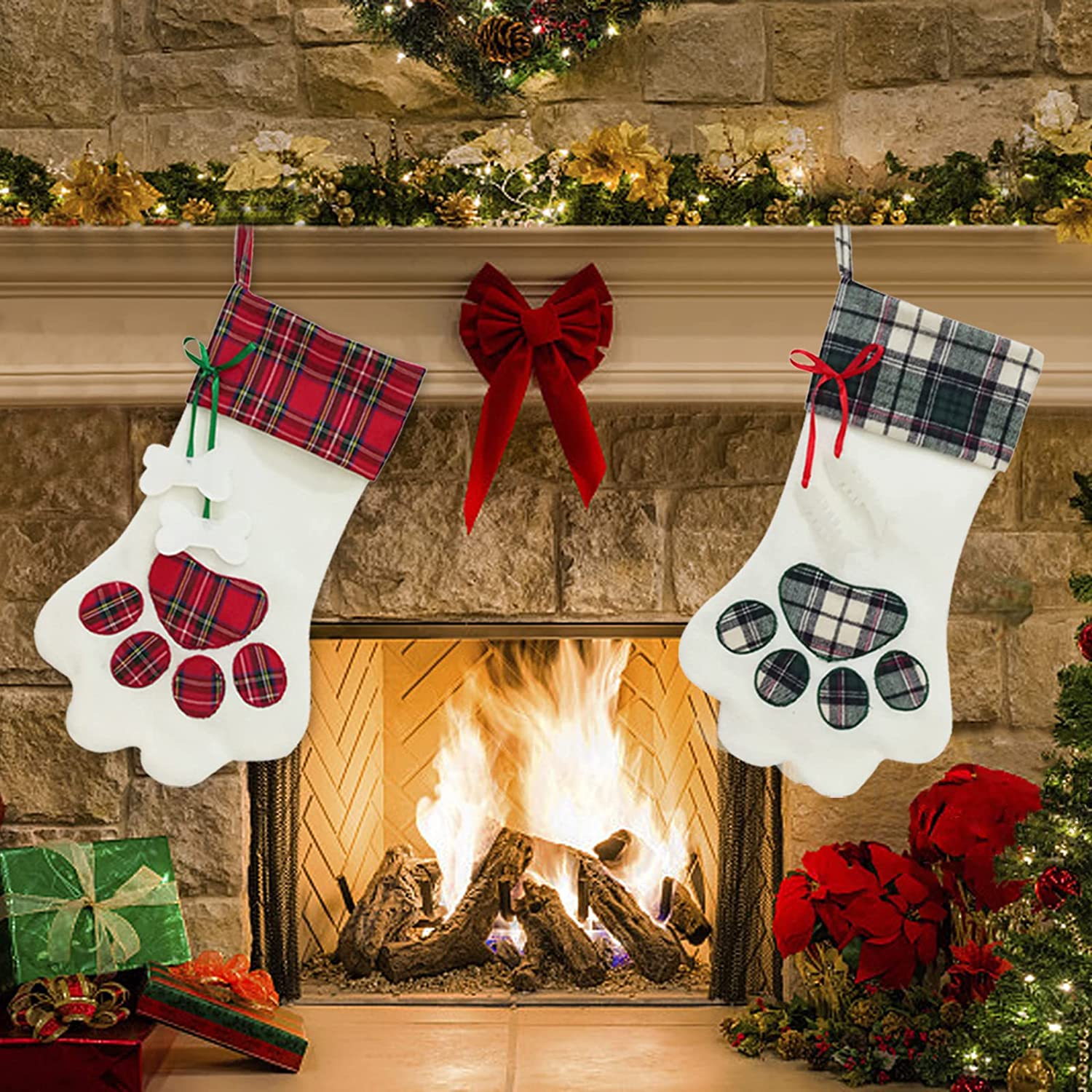 2pcs Plush Pet Paw Christmas Stockings Christmas Tree Fireplace Decoration 